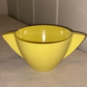 1950s sugar bowl MCM vintage yellow Mallo-Ware sugar bowl Mallory plastics retro